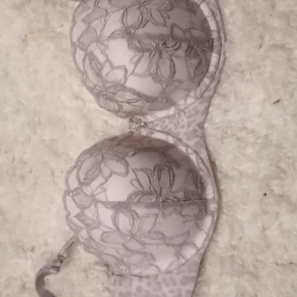 Victoria's Secret Other - 💜SALE💜2-FOR$20 V.S. Lavender Lace BRA ($18-Reg)